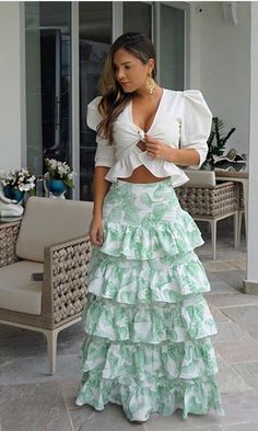 Dresses Western, Stylish Fall Outfits, Winter Fashion Outfits Casual, African Print Fashion Dresses, African Print Fashion, Stylish Dress Designs, Beautiful Skirts, Glamour Fashion