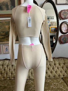 Pit to pit: 14” Length: 11.5” waist: 24” rise: 7.5” inseam: 27.5” pre-owned new with tags Padded Micro-elastic Nylon Swimwear, Guinea Bissau, British Indian, Mozambique, Brunei, Tags