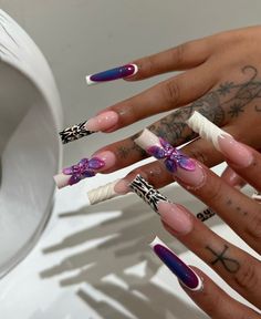 Beige Nails, Stiletto Nails Designs, Cute Acrylic Nail Designs, Square Acrylic Nails, Luxury Nails