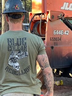 We are a Blue Collar owned company, we strive to provide our fellow tradesmen & tradeswomen with some awesome blue collar gear for you to enjoy and to show your blue collar pride. Blue Collar workers built this land and keep it going day in and day out! Blue Collar Rebellion -60% Combed Ring-Spun Cotton 40% Polyester -32 singles for extreme softness -Crew neck -Side seamed -Military Green Feedback: -Your feedback is the lifeline of our business, so we would greatly appreciate a positive feedback Blue Collar Man Aesthetic, Blue Collar Men, Keep It Going, Collar T Shirt, America Flag, Construction Worker, Quality Hats, Collar Tshirt, Abstract Line Art