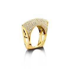 Handcrafted and adorned with diamond pavé, this Lotus ring adds stunning structure to any ensemble with its unique sculptural design. Size 7 18K Yellow gold White Diamonds: 1.9 CT Tiffany Jewelry Rings, Lotus Ring, Exotic Jewelry, Sculptural Jewelry, Gold Lotus, Y2k Jewelry, Gold Rings Jewelry, White Diamond Ring, Diamond Guide