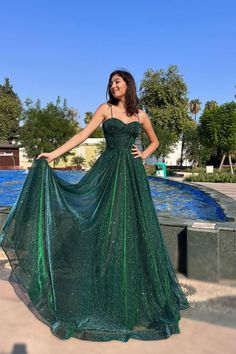 Fashion Green Spaghetti-Strap Shimmering A-Line Prom Dress Green Long Prom Dress, Prom Dresses Long A Line, Bohemian Party, Prom Dresses Sleeveless, Party Gown, Dress Simple, Prom Dresses Online