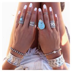 GypsyLovinLight rings Hands With Rings, Bohemian Style Rings, Vintage Silver Jewelry, Handmade Jewelry Ring, Festival Inspiration, Bohemian Rings, Hippie Chic, Bohemian Jewelry, Long Nails