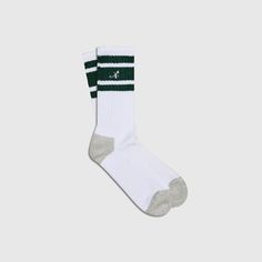 86% organic cotton, 12% nylon, 2% elastane Ribbed Stripe detail Embroidered star "A" logo Sporty Stretch Cotton Socks, Sporty Cotton Socks For Streetwear, Cotton Socks With Ribbed Cuffs, Comfortable Cotton Socks With Ribbed Cuffs, Green Stretch Cotton Socks, White Stretch Cotton Socks, White Cotton Socks, Casual Green Cotton Socks, Casual Cotton Socks For Streetwear