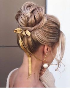 22 Epic Prom Updos To Ensure Your Hair Is As Poppin’ As Your Dress High Bun Wedding Hairstyles, High Updo, Wedding Hairstyles Bride, Homecoming Hairstyles, Perfect Hair, Bridesmaid Hair, Hair Updos