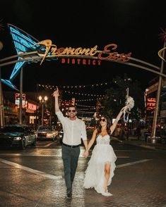 Little White Chapel and Downtown Fremont make the perfect pair. We recommend our 2 hour elopement photography package to have time for both locations. As your Las Vegas elopement photographer, we will help you plan your Vegas elopement timeline to have good lighting for your photoshoot and the backdrops that you love. Las Vegas Photographer: @treeoflifelasvegas @treeoflifefilmsandphotos Florals: @the.winter.rose . . . . #lasvegasphotographer #lasvegaselopementphotographer #vegaselopemen... Vegas Wedding Photoshoot, Las Vegas Photo Ideas, Brunette Photos, Little White Chapel Vegas, Vegas Elopement Ideas, Las Vegas Wedding Ceremony, Elopement Timeline, Vegas Elopement Photography