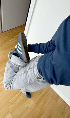 Adidas Samba Outfit, Samba Outfit, Looks Pinterest, Adidas Spezial, Outfit Jeans, Adidas Outfit