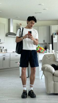 Masc Fits Summer, Outfit Ideas Men Streetwear Summer, Minimalist Fashion Men, Stylish Mens Outfits, Streetwear Men Outfits