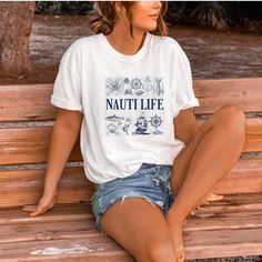 This just might be the softest and most comfortable women's t-shirt you'll ever own. This tee has a nautical inspiration for the lovers of the ocean, the beach, sailing, boating, and fishing. For an oversized look, size up 1-3 sizes. Bella + Canvas 6400 * 100% combed and ring-spun cotton * Athletic heather is 90% cotton, 10% polyester * Other heather colors are 52% cotton, 48% polyester * Fabric weight: 4.2 oz/y² (142 g/m²) * Relaxed fit * Pre-shrunk fabric * Side-seamed construction * Crew neck Married Shirt, Honeymoon Shirts, Oversized Graphic Tee, Retro Stripes, Inspirational Shirt, Look Plus, Summer Tshirts, Unisex Shirt, Comfort Colors