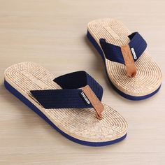 Striped Slippers, Branded Shoes, Summer Flip Flops, Beach Slippers, Men Beach, Flip Flop Shoes, Flip Flop Slippers, Platform Slippers, Brown Shoe