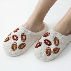 Game Day Slipper Stay At Home Outfits, At Home Outfits, Skirt And Top Dress, Slippers Cozy, Football Design, Hobo Handbags, Home Outfit, House Shoes, House Slippers