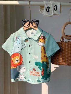 Grey Casual Collar Short Sleeve Woven Fabric Cartoon,Letter Shirt Embellished Non-Stretch  Young Boys Clothing Summer Cartoon, Baby Boy Dress, Travel Sports, Casual Sporty, Short Sleeve Cardigan, Boys Casual, Summer Baby, Boys Shirts, Summer Season