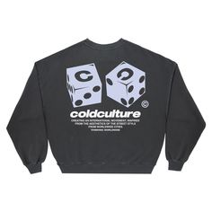 For an oversize fit choose one size above yours. Boxy fit crewneck. 100% cotton. 400 g/m² American plush. Black color. Logo screen printed on the front and back. Cold Culture label included. Male (185cm, 6'1"): L - Female (174cm, 5'9"): L - National Shipping 24-48H (Spain / Portugal) - CORREOS EXPRESS - European Shipping 48-72H - FEDEX - International Shipping 5-7 working days - FEDEX Cotton Sweatshirt With Front And Back Print For Streetwear, Casual Sweatshirt With Front And Back Print For Streetwear, Heavyweight Logo Print Sweatshirt For Streetwear, Cool Graphic Print Crew Neck Sweatshirt, Cool Letter Print Sweatshirt For Streetwear, Cool Graphic Print Sweatshirt For Streetwear, Black Cotton Sweatshirt With Back Print, Black Heavyweight Sweatshirt For Streetwear, Heavyweight Black Sweatshirt For Streetwear