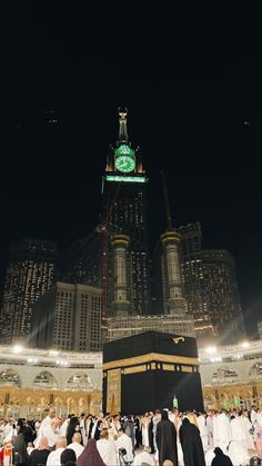 #makkah #baitullah #ka'bah Aesthetic Makkah, Mecca Mosque, Medina Wallpaper, Highlight Covers Instagram Aesthetic, Islamic Background Vector, Color Knowledge, Highlight Covers Instagram