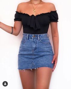 Kameli Boutique, Outfits Bonitos, Clothing Board, Mexico Trip, Outfit 2020, Teenage Outfits, Cute Skirt Outfits, Clothes Aesthetic, Bodysuit Black