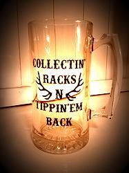 a glass mug with the words collectin racksn'tipinem back on it