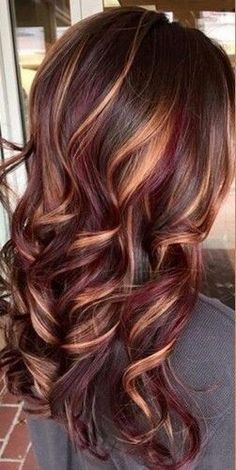 Brunette With Lowlights, Red Hair With Highlights, Fall Hair Color Trends, Hair Blond, Chocolate Hair, Chocolate Brown Hair, Balayage Blonde, Hair Color Light Brown