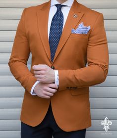 Summer Vibes #Porto #SS16 #SIGNORI Orange Blazer Outfits, Best Suits For Men, Stylish Mens Suits, Orange Suit, Men's Ethnic Wear, Classy Suits, Mens Formal Wear