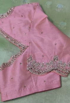 Gold Blouse Designs, 50 Blouse Designs, Maggam Blouse, Latest Bridal Blouse Designs, Maggam Work Blouse, Best Blouse Designs, Latest Model Blouse Designs, Maggam Works, Fashionable Saree Blouse Designs