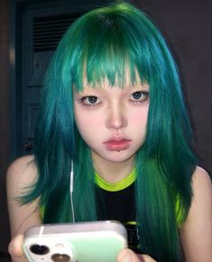 Green And Blonde Hair, Green Hair Wig, Blue And Green Hair, Dark Green Hair, Mullet Haircut, Pretty Hair Color, Haircut And Color, Dye My Hair, Jairzinho