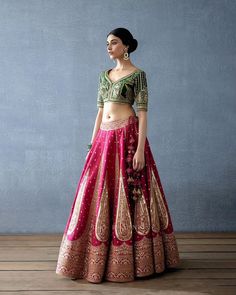 VISIT LIKE AND FOLLOW US For immediate response please call or WhatsApp us on +918099634110 Bridal lehenga.indianwedding lehenga.lehengalove.love.indianbridallehenga.indianware.saree.blouse,lehengalovers,indianbridalmakeup.bollywoodlehenga,haldi, Sangeet,haldidresses,bridalgagarhas, #lehenga #lehengalove #lehengalovers❤️❤️❤️ #lehengalovers #bridal #indianwedding #indiansaree #indianbride #indianbridalmakeup #indianbridalwear #bollywood #bigfatindianwedding #haldi #haldiceremony #usaindia... Ghaghra Choli, Satin Fashion, Desi Wear, Saree Designs Party Wear, Desi Clothes, Traditional Indian Outfits