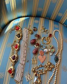 Lizzie Hearts, Joan Jett, Travel Jewelry