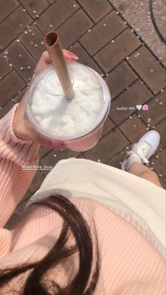 Girls Hangout, Sorry For Being Late, Instagram Creative Ideas, 사진 촬영 포즈, Instagram Feed Ideas, Book Fair, Foto Ideas Instagram