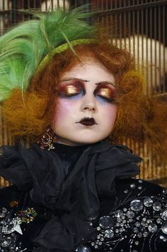 1920s Makeup, Lily Cole, Mint Fashion, Avant Garde Makeup, Runway Makeup, Stage Makeup, Creative Makeup Looks, Fantasy Makeup