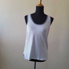 Splendid Striped Casual Knit Tank Top Size S Grey White New New Without Tag Nwot Excellent Condition Sleeveless Bust Across - 17 Inches Length - 23 Inches Pet-Free Smoke-Free Home Ships Same Day Or Next Day Experienced Seller Ikbag4(Pm) Affordable Striped Women's Camisole, Cheap Striped V-neck Tank Top, Cheap Striped Women's Camisole, Cheap Chic Striped Tank Top, Cheap Striped Camisole Tank Top, Chic Cheap Striped Tank Top, Affordable Navy Tank Top For Spring, Cheap Navy Tank Top For Spring, Cheap Sleeveless Tank Top For Daytime