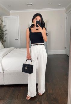 White Linen Pants Outfit, Cream Blanket, Pants Outfit Work, Brunch Outfits, Linen Pants Outfit, White Pants Outfit, Summer Pants Outfits, White Dress Pants, Extra Petite