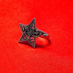 Spiderweb ring - Size: 7 1/2 New Spider Web Ring, Spiderweb Jewelry, Alt Rings, Emo Rings, Washington Aesthetic, Goth Rings, Star Things, Alt Accessories, Scene Jewelry