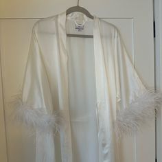 Worn Once For Under 1 Hour! Robe With Feathers, A Court Of Wings And Ruin, Colorful Feathers, Sleepwear Robe, White Silk, Women's Intimates, Feathers, Color White, Silk