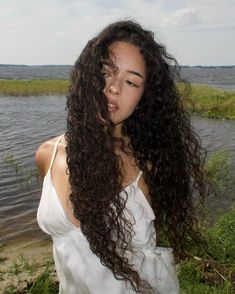 grounded Healthy Curly Hair Aesthetic Vision Board, Long Healthy Curly Hair Vision Board, Long Curly Healthy Hair Aesthetic, Dark Long Curly Hair Aesthetic, Long Black Wavy Hair Aesthetic, Head Quarters, Free Woman, Brunette Aesthetic, Youtuber Dr