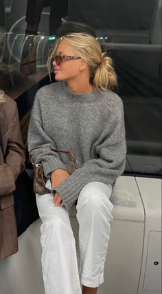 White Pants Grey Sweater Outfit, Elevated Everyday Outfit, Cozy Put Together Outfits, Cozy Stylish Outfits, Causal Classy Outfit, Copenhagen Spring Outfits, Sweden Outfit Aesthetic, Scandanavian Street Fashion, 20 Year Old Style