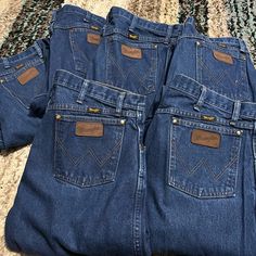 6 Brand New Men Regular Fit Wrangler Jeans, 38x32 I’m Selling Them In A Bundle Or If U Want Them Individually Men’s Bootcut Jeans, Levi’s 501, Mens Straight Jeans, Wrangler Jeans, New Man, Bootcut Jeans, Colored Jeans, Mens Jeans, Denim Jacket