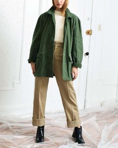 Green Jackets For Women, Corduroy Green Jacket, Oversized Green Button Up Shirt Outfit, Green Cargo Jacket Outfit, Green Army Jacket Outfit, Earth Tone Outfits Women, Green Button Up Outfit, Green Chore Jacket, Sunny Photoshoot