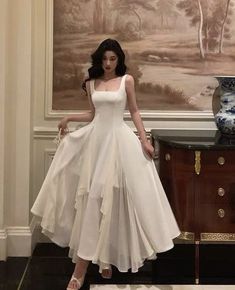 Ivory Prom Dresses, Fest Outfits, Gaun Fashion, Prom Dress Inspiration, Pretty Prom Dresses, Fairytale Dress, Dresses Party, Glam Dresses, 가을 패션