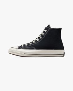 Converse Chuck Taylor 70 Hi-top - Black Converse Chuck Taylor 70, Chuck Taylor 70, Vintage License Plates, Street Style Shoes, Canvas Shoe, Hi Top, Chuck Taylor All Star, Converse Chuck, Chucks Converse