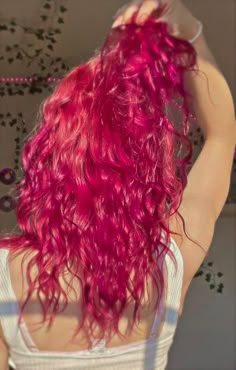 Hot Pink Hair, Cute Hair Colors, Bright Red Hair, Dyed Hair Inspiration, Hair Dye Ideas, Pretty Hair Color, Dye Colors, Hair Dye Colors, Dye My Hair