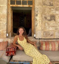 Sicilian Summer Outfit, Sicilian Summer Aesthetic, Summer In Sicily Outfits, Europe Summer Wardrobe, Sicily Italy Aesthetic Outfit, Sicily Summer Outfits, Malaga Spain Aesthetic Outfits, Sicily Italy Outfits, Lisbon Outfit Summer