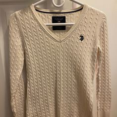 New, Never Worn U.S. Polo Assn. Superior Quality Sweather. Size Is S. It Fits Perfectly. Us Polo Sweater, Polo Outfits For Women, Polo Knit Sweater, Polo Sweaters Women, Polo Outfit, Wishlist 2024, Sweater Polo, Polo Pullover, Us Polo