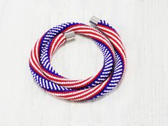 American flag unisex necklace Colors: red, white, blue Necklace length 19 inches Matching earrings https://etsy.me/32JKiNQ https://etsy.me/34WoNem 100% handmade shipping worldwide Thanks for view! I accept Paypal. Add to cart to confirm  order now. See other necklace in our store! https://www.etsy.com/shop/Ninolia?section_id=14935465 *We are a wholesale seller, so if you are interest, just ask us about wholesale price and we'll be happy to show it to you Since this is handmade item, colors and d Animal Bracelet Patterns, American Flag Jewelry, Statement Necklace Wedding, Bracelets Beads, Patriotic Jewelry, Necklace Rope, Bead Crochet Patterns, Long Statement Necklace, Dread Beads