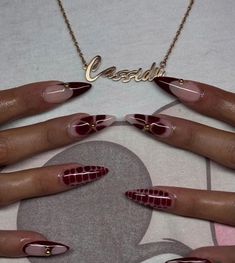 Red Nails With Simple Design, Burgundy Nails Designs Nailart, Red Long Nails Designs, Burgundy Long Nails, Simple Burgundy Nails, Simple Red Nail Ideas, Long Burgundy Nails, Round Stiletto Nails, Pretty Red Nails Acrylic