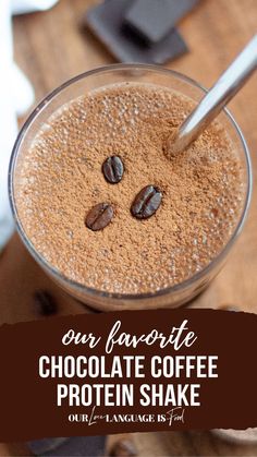 Start your day right with this chocolate coffee protein shake recipe! Mixed up in your blender in minutes, this high protein coffee smoothie gives you the caffeine boost you're looking in addition to keeping you full longer. If you've been looking for coffee smoothie recipes, high protein coffee drinks, or just in need of an afternoon pick-me-up, SAVE and make this coffee chocolate protein shake today! Protein Coffee Smoothie, Coffee Protein Shakes, Homemade Protein Shakes, Coffee Protein Smoothie, Chocolate Protein Smoothie, Best Whey Protein Powder, Protein Shake Recipe, Vegan Protein Shake