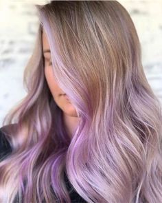 Amazing hair color ideas | Trendy hairstyle ideas | Easy hairstyle ideas Hair Color Ideas Trendy, Amazing Hair Color, Beachy Blonde, Lavender Highlights, Hairstyle Ideas Easy, Blonde Waves, Blonde Haircuts