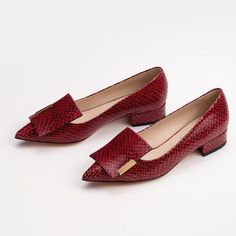 The Allegra Red – BellsandBecks.com Dressy Flats, Feminine Shoes, Artisan Fashion, Snake Leather, Feminine Chic, Italian Women, Italian Shoes, Elegant Red, Pumps Flat