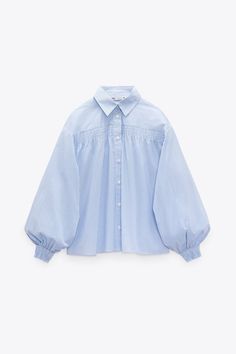 Zara Shirt Women, Upcycle Clothes Diy, Zara T Shirt, Hijabi Outfits Casual, Zara Shirt, Girls Blouse, Textiles Fashion, Collared Shirt, Trim Detail