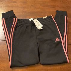 Adidas Pants, Black With Pink Stripes Adidas Activewear, Soccer Pants, Black Jogger Pants, White Joggers, Track Pants Women, Nike Style, Sweatpants With Pockets, Black Cropped Pants, Navy Blue Pants