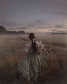 Beth on Instagram: “This morning, I pulled at the thread of my quickly fading dream as I awoke, and the thread lead me to the fields - milky blue in the pre-…” Girl Reading Book, Fantasy Magic, Dawn And Dusk, Fantasy Aesthetic, 인물 사진, Aesthetic Photo, Fine Art Photography, Photo Inspiration, Photography Inspiration