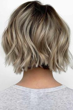 Impressive Hairstyles, Kort Bob, Short Wavy Bob, Angled Bob